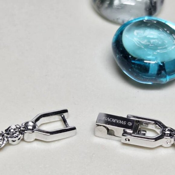 Swarovski Emily Tennis Bracelet Round Crystals Rhodium Plated NWOT NIB - Picture 4 of 6